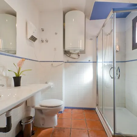 Viviendas El Trillo Apartment