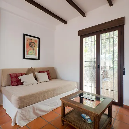 Viviendas El Trillo Apartment Granada