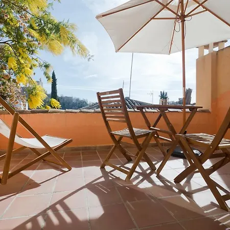 Viviendas El Trillo Apartment